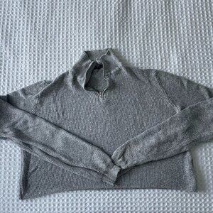 Brandy Melville - Casey Quarter Zip Sweater
